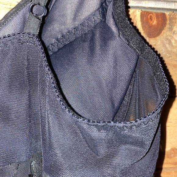 ✨90’s Victoria Secret✨ Gorgeous Nightgown w/ hearts- one of a ki… - Picture 14 of 16